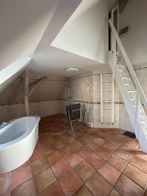 Panorama Penthouse In Wunderschoener Villa Kassel Exteriör bild